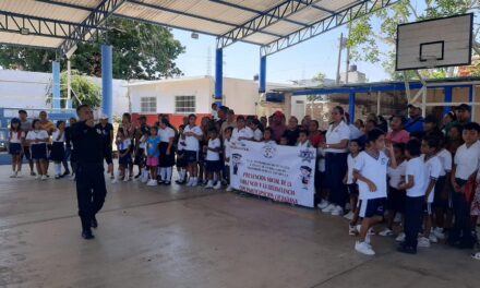 Tecolutla: Pláticas prevención acoso escolar