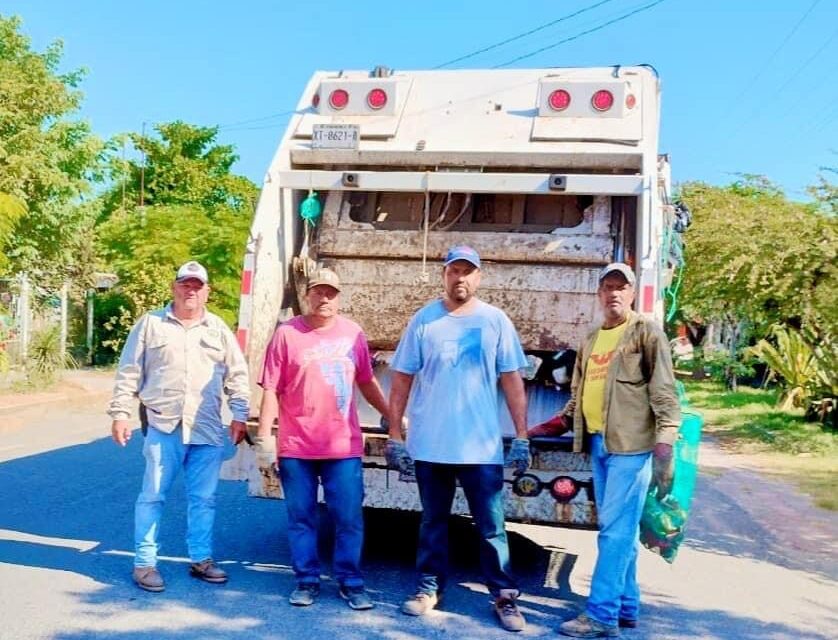 Nautla: Reconocimiento a Trabajadores de limpia publica