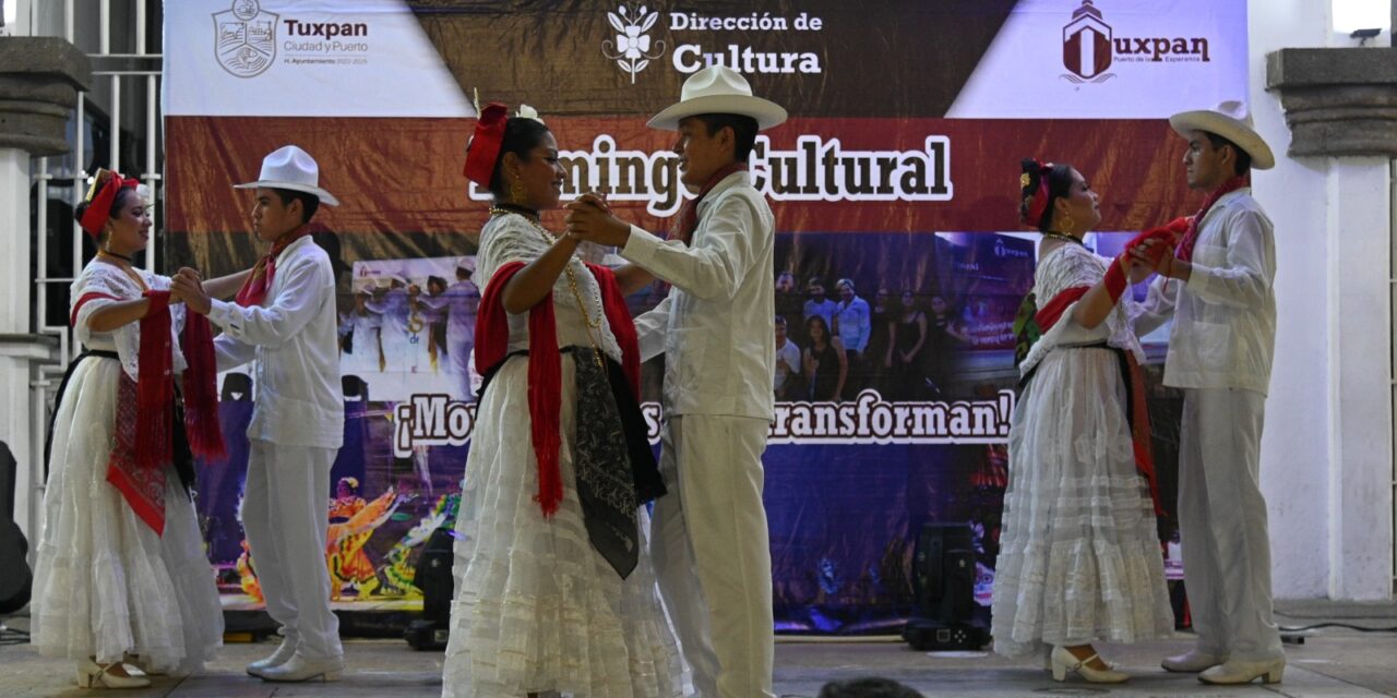 Tuxpan: Primer Domingo Cultural del Mes de la Patria