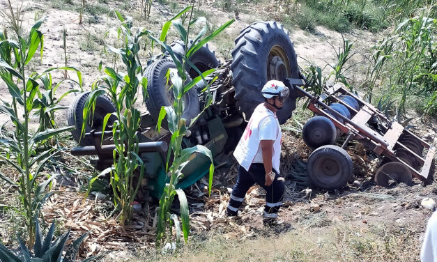 Tragedia en Álamo, Veracruz: Campesino muere aplastado por su tractor