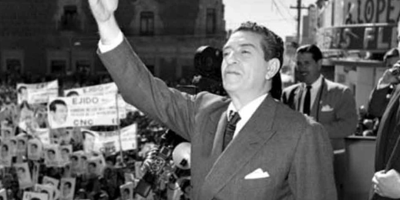 Coatzintla: Aniversario Luctuoso de Adolfo López Mateos