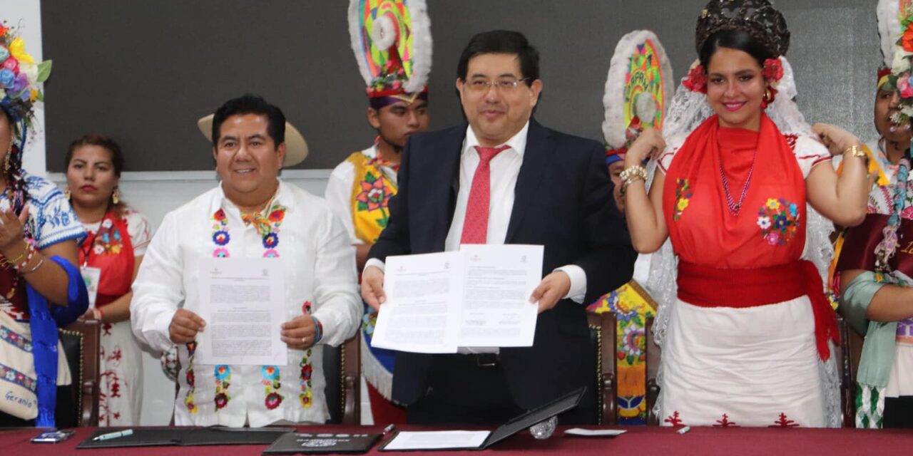 Firma de Convenio de Colaboración entre Xochimilco y Papantla, Veracruz