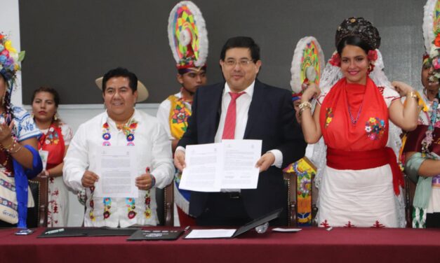 Firma de Convenio de Colaboración entre Xochimilco y Papantla, Veracruz