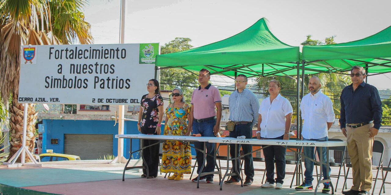 Renovación del Compromiso con los Símbolos Patrios en Cerro Azul