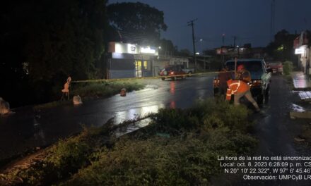 Martínez de la Torre: Cierre del Puente en la Comunidad de Manantiales Debido a Daños por Lluvias