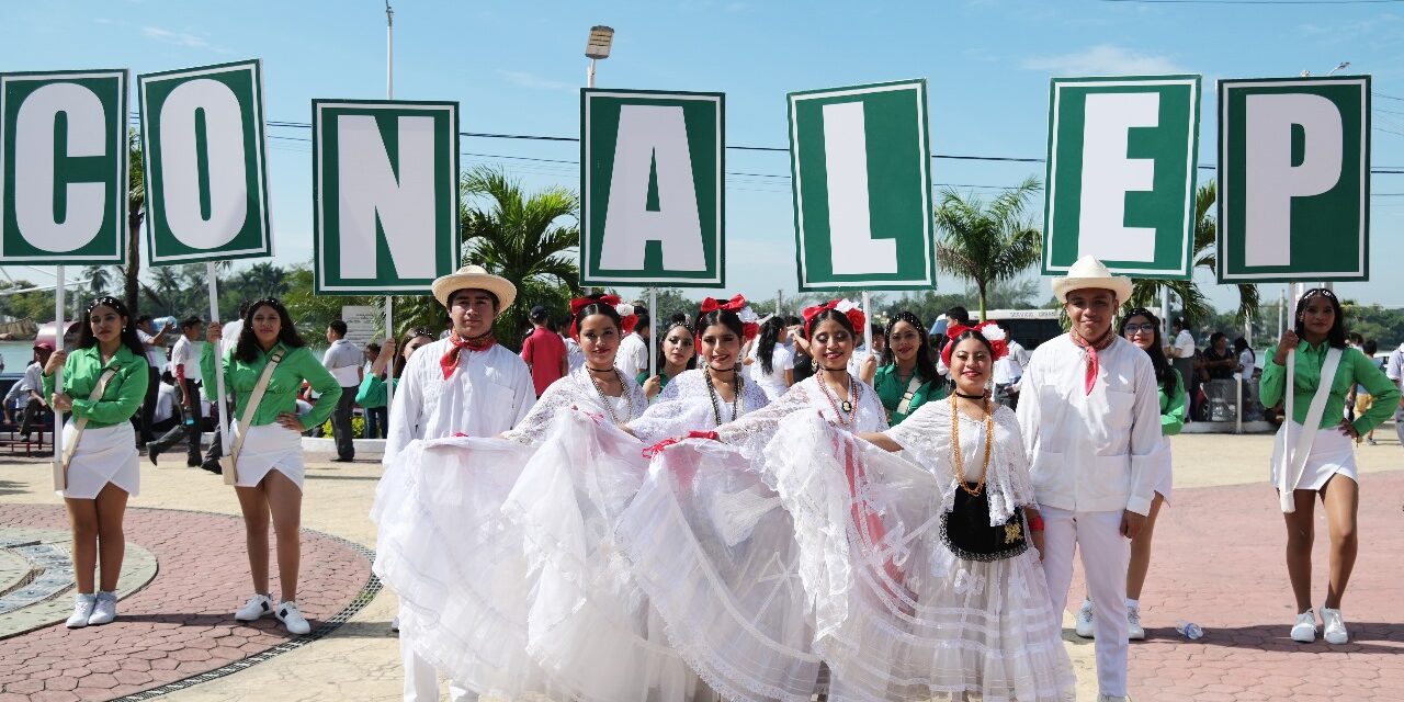 Gobierno de Tuxpan felicitó al Conalep 165, por su 40 aniversario