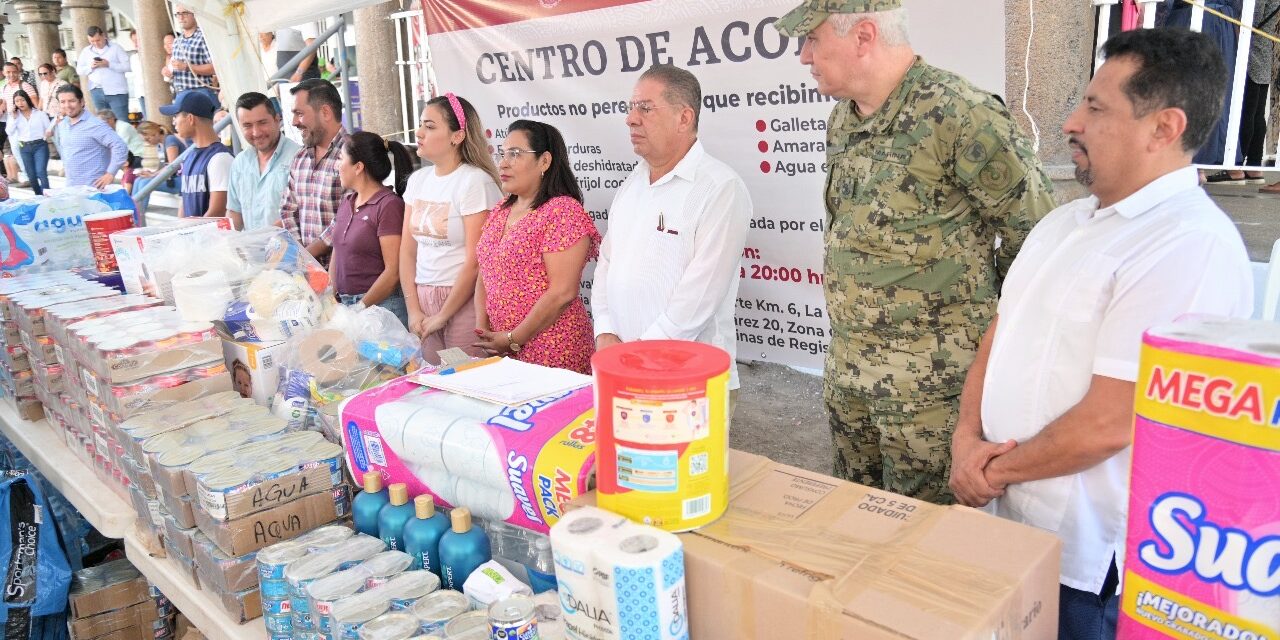 Gobierno de Tuxpan y SEMAR activan 2 centros de acopio de víveres en apoyo a damnificados de Guerrero