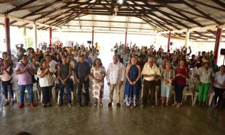 Mas familias tuxpeñas beneficiadas con el Programa de Apoyo a la Vivienda, del sistema DIF