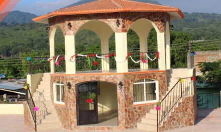 TEPETZINTLA: CONSTRUCCIÓN DE PARQUE PÚBLICO EN LA LOCALIDAD DE EL HUMO