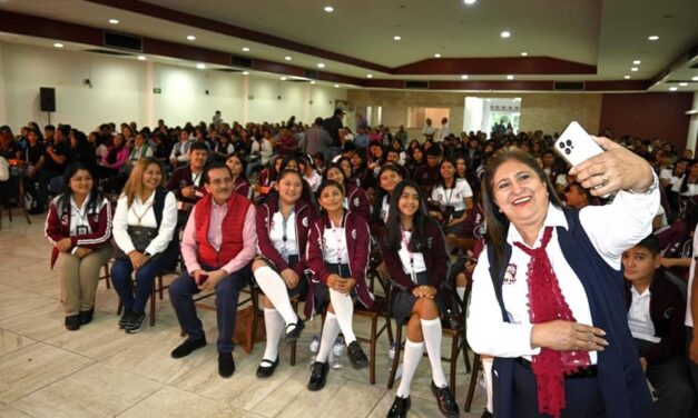 Martínez De La Torre: conferencia “Feminicidio: juzgar con perspectiva social”