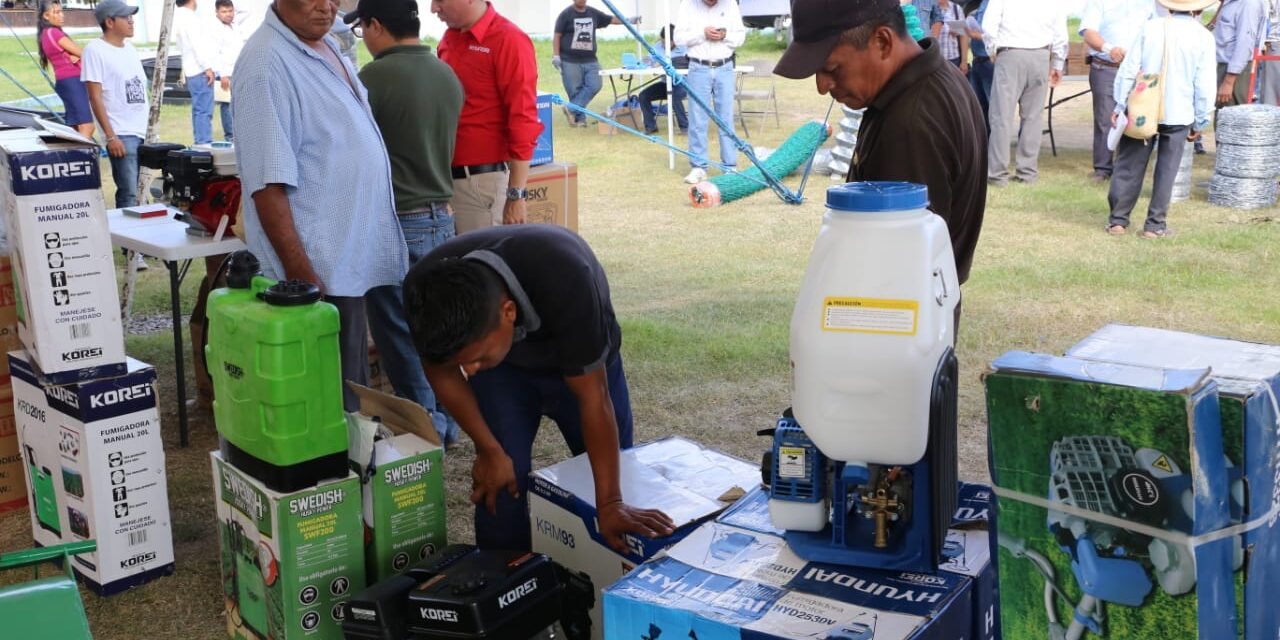 Invitación al Primer Tianguis Agropecuario en Cerro Azul