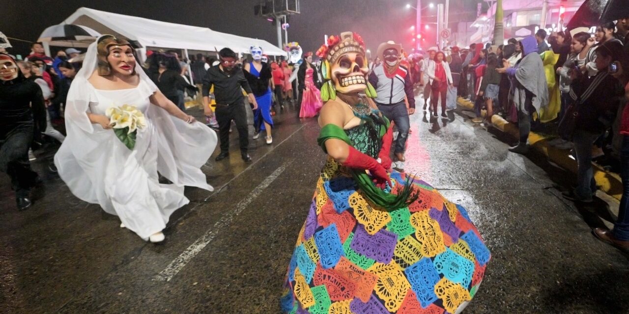 Tuxpan vive a plenitud el Festival de Día de Muertos