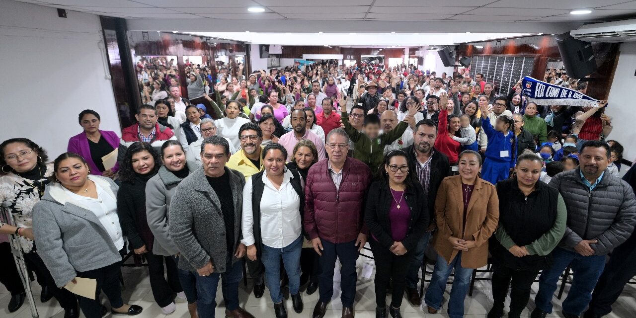 Escuelas de más de un siglo de fundadas, son beneficiadas en Tuxpan con el programa “Escuela Garantizada, Escritura Garante”