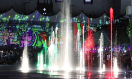 Alcalde de Papantla inaugura las Fuentes Danzantes