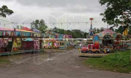 Operador de juego mécanico manosea a dos jovencitas en Álamo