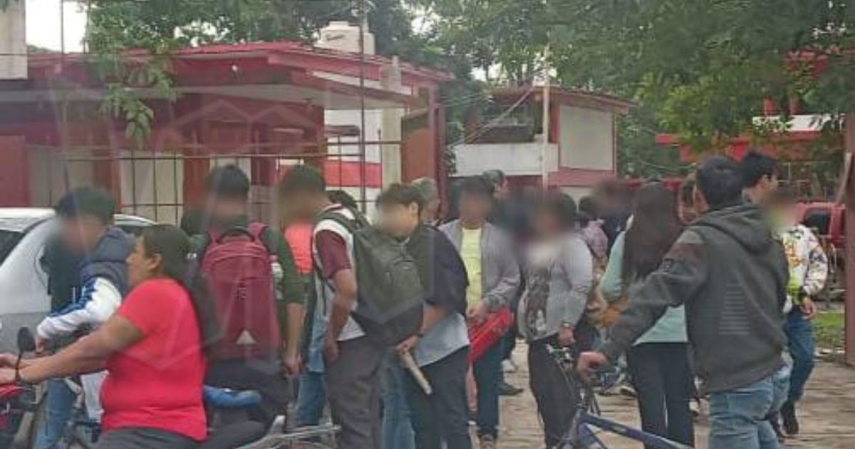 Álamo: Padres no deben descuidar el tema educativo en el periodo vacacional