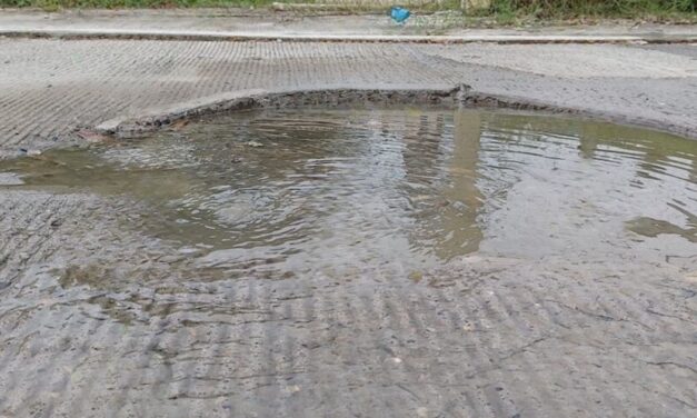 Aguas negras inundan a Emiliano Zapata 2, Papantla