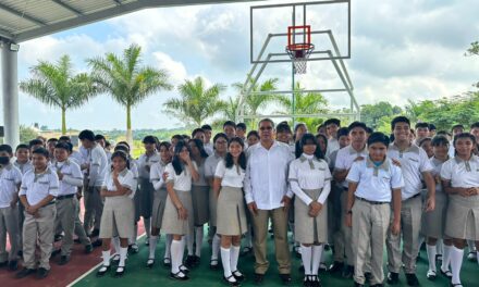 Gobierno de Tuxpan inauguró el Techado y la rehabilitación de 6 aulas didácticas en la Escuela Secundaria Técnica Industrial N° 102, de Práxedis Guerrero Km. 8