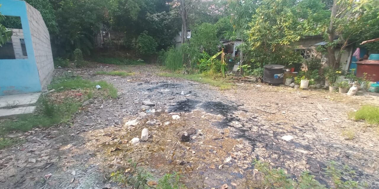 Ejido Mirador de Cerro Azul en problemas por derrame de hidrocarburo