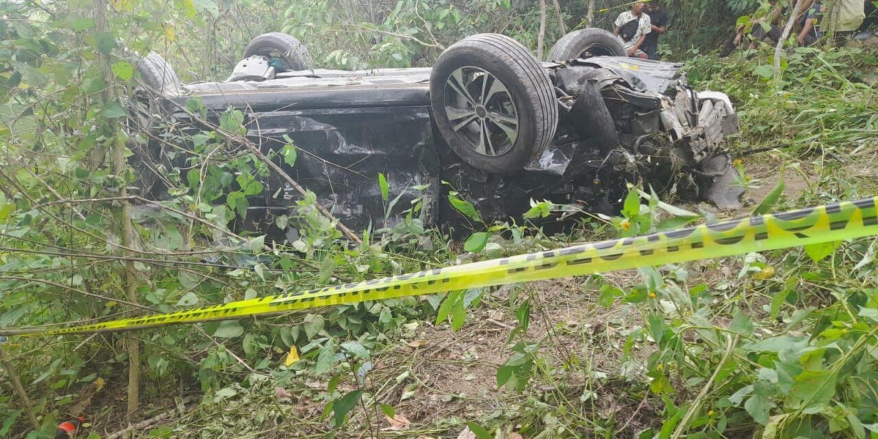 Terrible accidente en la Jopala- Filomeno Mata: Se dirigían al funeral de su padre y murieron antes de llegar