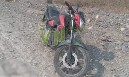 Incidente en Álamo: Motocicleta abandonada despierta interrogantes