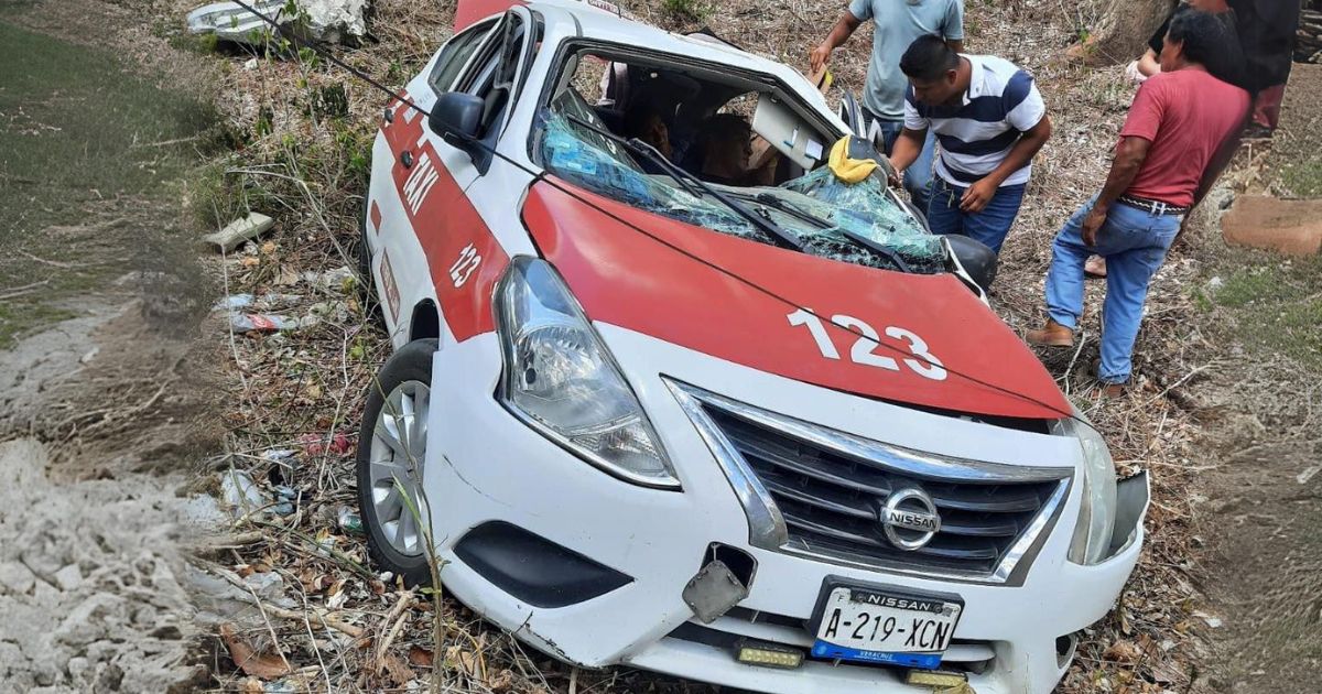 Trágico accidente en Tantoyuca: Fallece enfermera en volcadura de taxi
