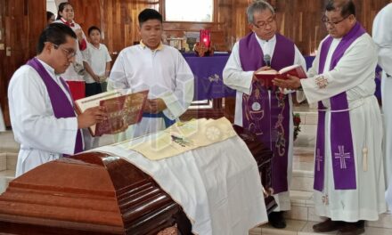 Álamo: Dan el Último Adiós al «Padre Amadito»