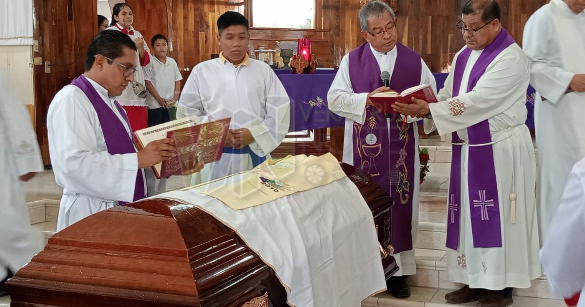 Álamo: Dan el Último Adiós al «Padre Amadito»