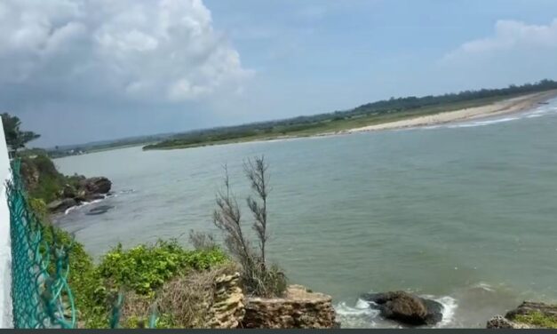 Terrible Hallazgo en Barra de Cazones: Mujer sin Vida Encontrada en la Playa