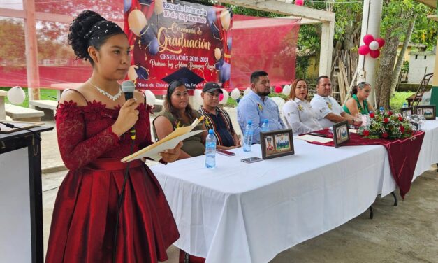 Tampico Alto: Celebran Graduación en la Escuela Primaria 16 de Septiembre de Mata de Chávez