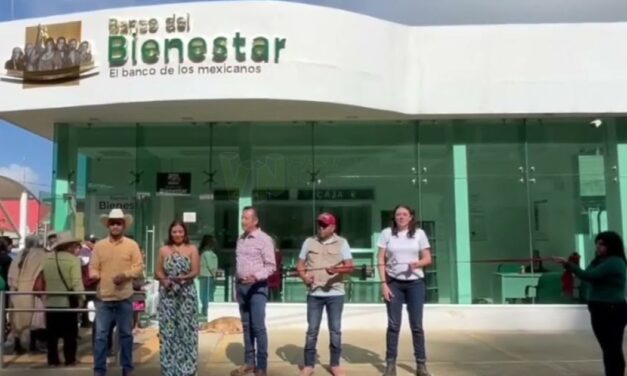 Denuncian escandaloso fraude en entrega de tarjetas del Bienestar a estudiantes de telebachillerato en Tlachichilco