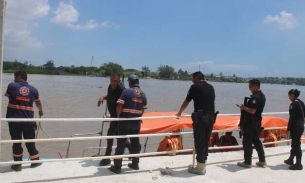 Capturan cocodrilo de casi 3 metros en Pueblo Viejo