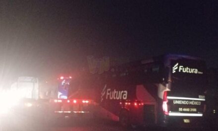 Inconformes liberan la carretera Álamo-Tihuatlán: Lograron llegar a acuerdo con CFE