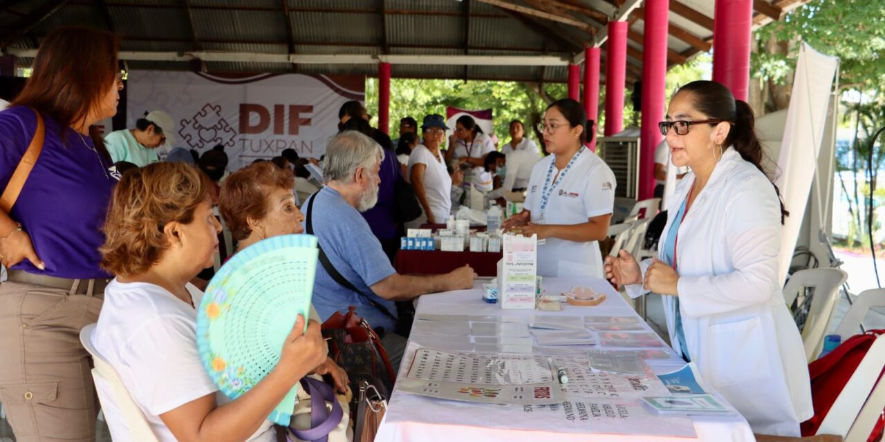 Gobierno y DIF de Tuxpan realizan exitosa Jornada de Salud Integral para el Adulto Mayor