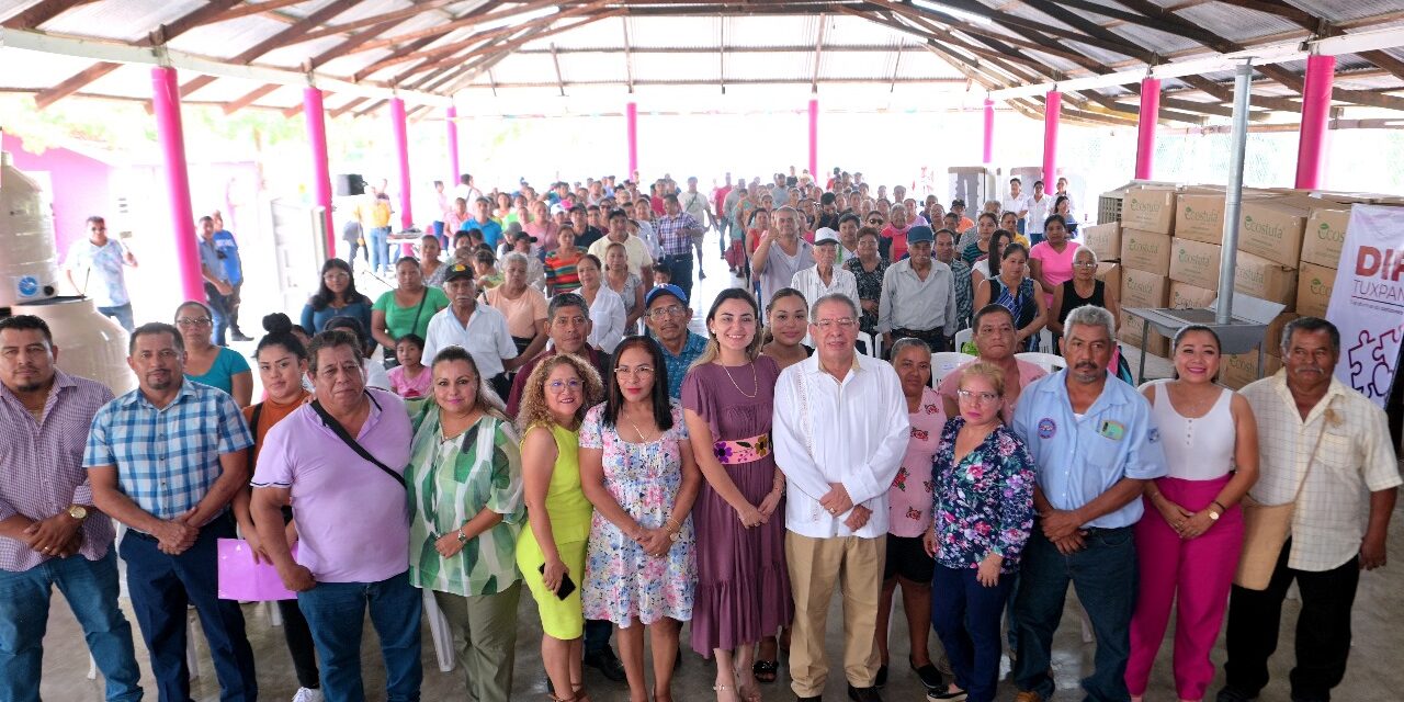 Familias de comunidades de Tuxpan recibieron apoyos del Programa Desarrollo a la Vivienda y la Comunidad, del sistema DIF