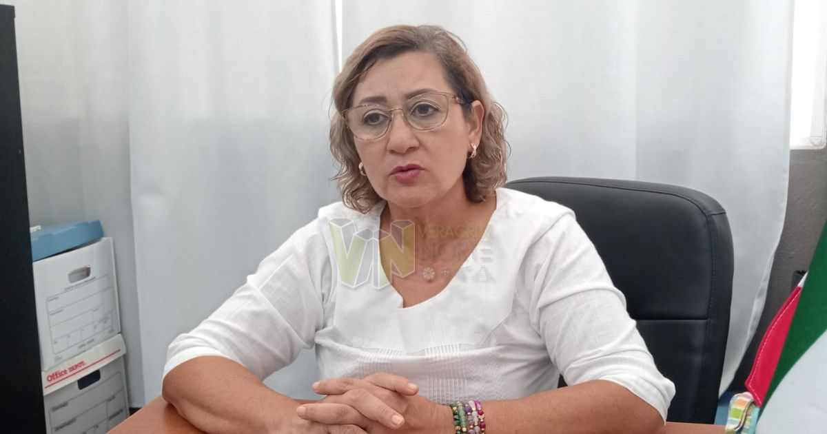 Que nadie se quede sin estudiar»: Dora Emilia Coronel exhorta a garantizar el derecho a la educación en Álamo, Veracruz