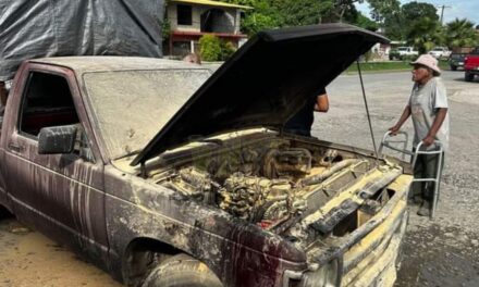 Álamo: Incendio en Troca de “Don Manuelito” Moviliza a Vecinos y Bomberos