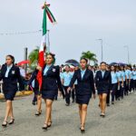 Se realizó en Tuxpan el desfile cívico-militar del 214 Aniversario del Inicio de la Independencia de México