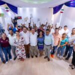 Familias de Tuxpan y Cerro Azul fueron beneficiadas con la entrega de escrituras, lo que les brinda certeza jurídica patrimonial