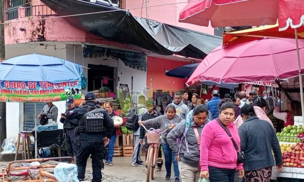 Septuagenario sufre caída y queda inconsciente; familiar impide su traslado al hospital