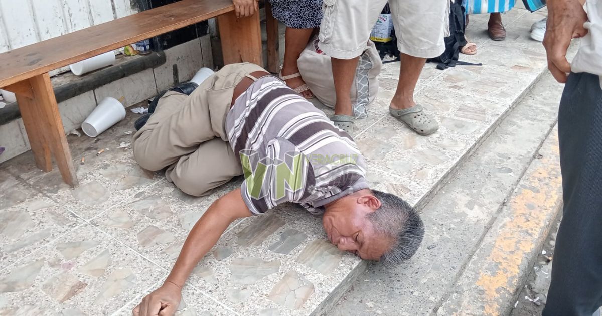 Álamo: Hombre sufre ataque epiléptico y se golpea en la cabeza en la zona Centro