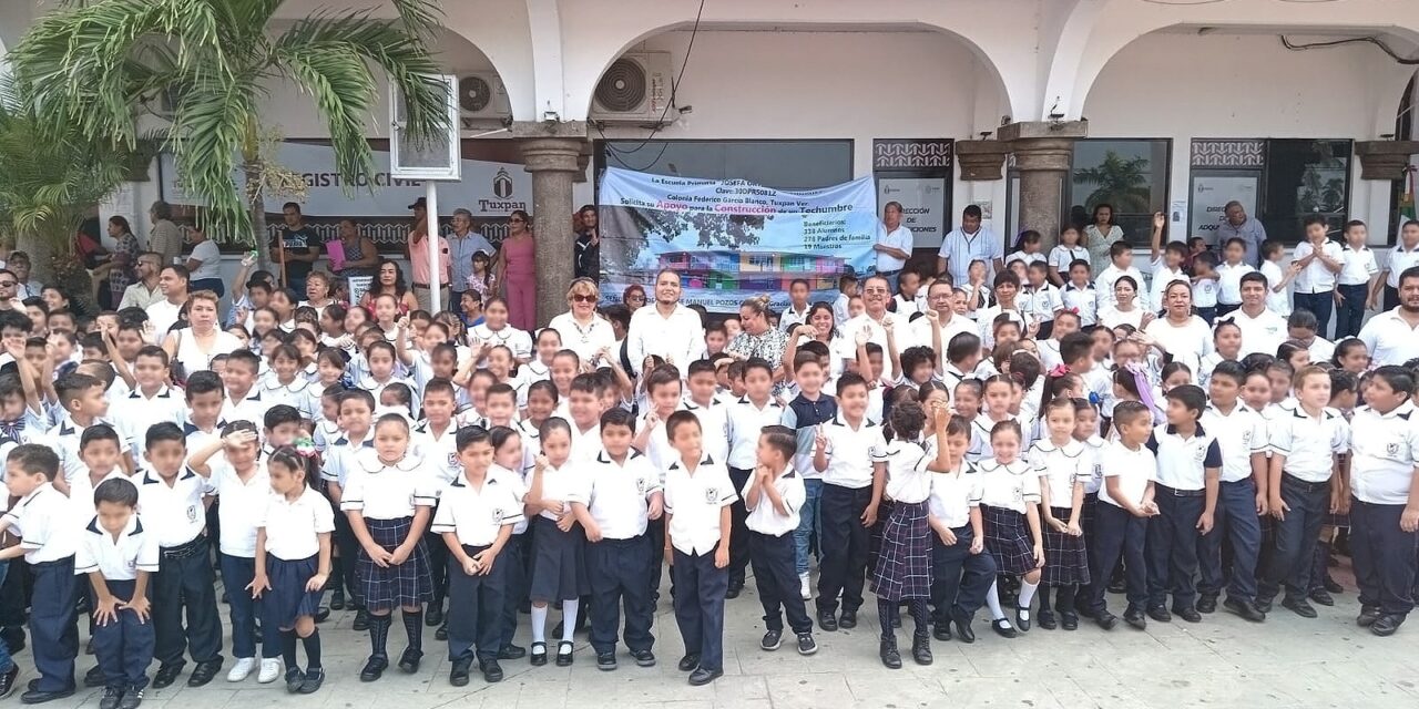 Tuxpan: Realizan primer Lunes Cívico del Mes Patrio