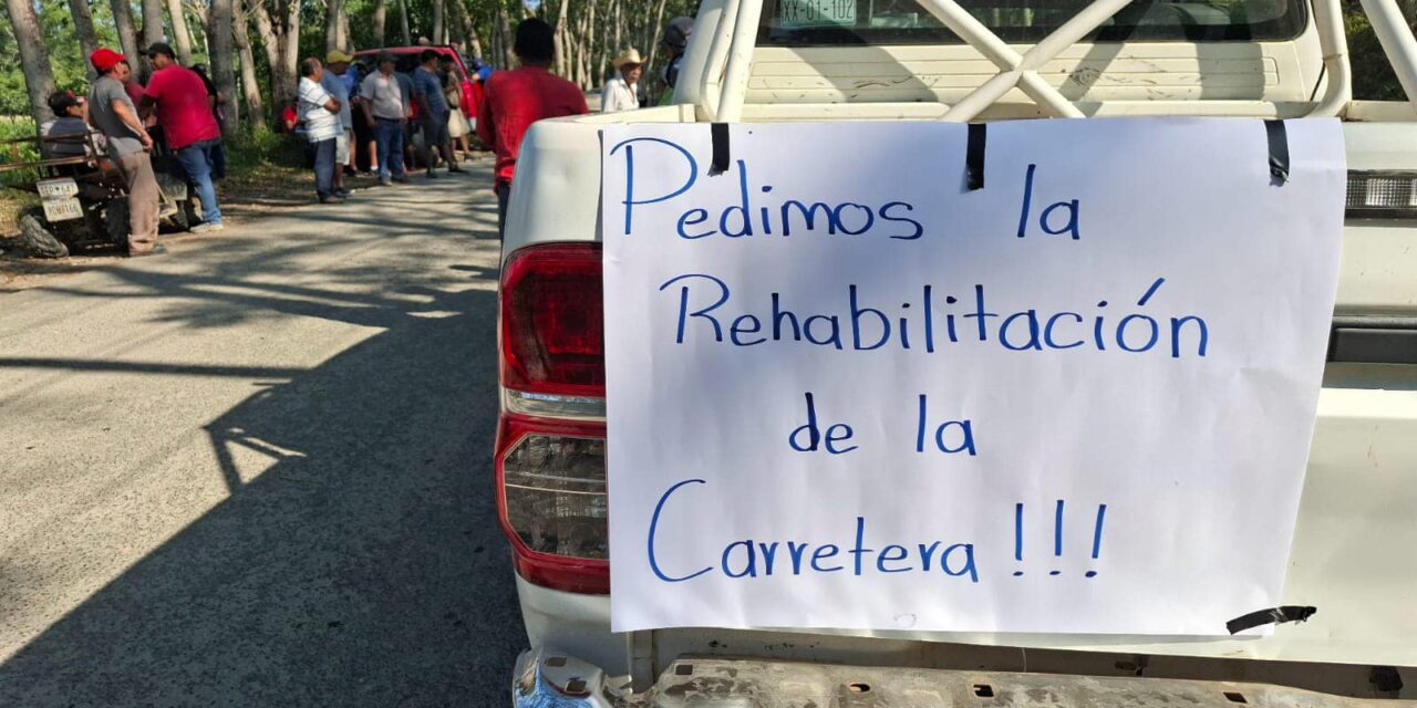 Castillo de Teayo: Habitantes de Mequetla exigen a PEMEX cumplimiento de minuta 