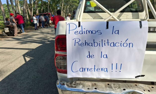 Castillo de Teayo: Habitantes de Mequetla exigen a PEMEX cumplimiento de minuta 