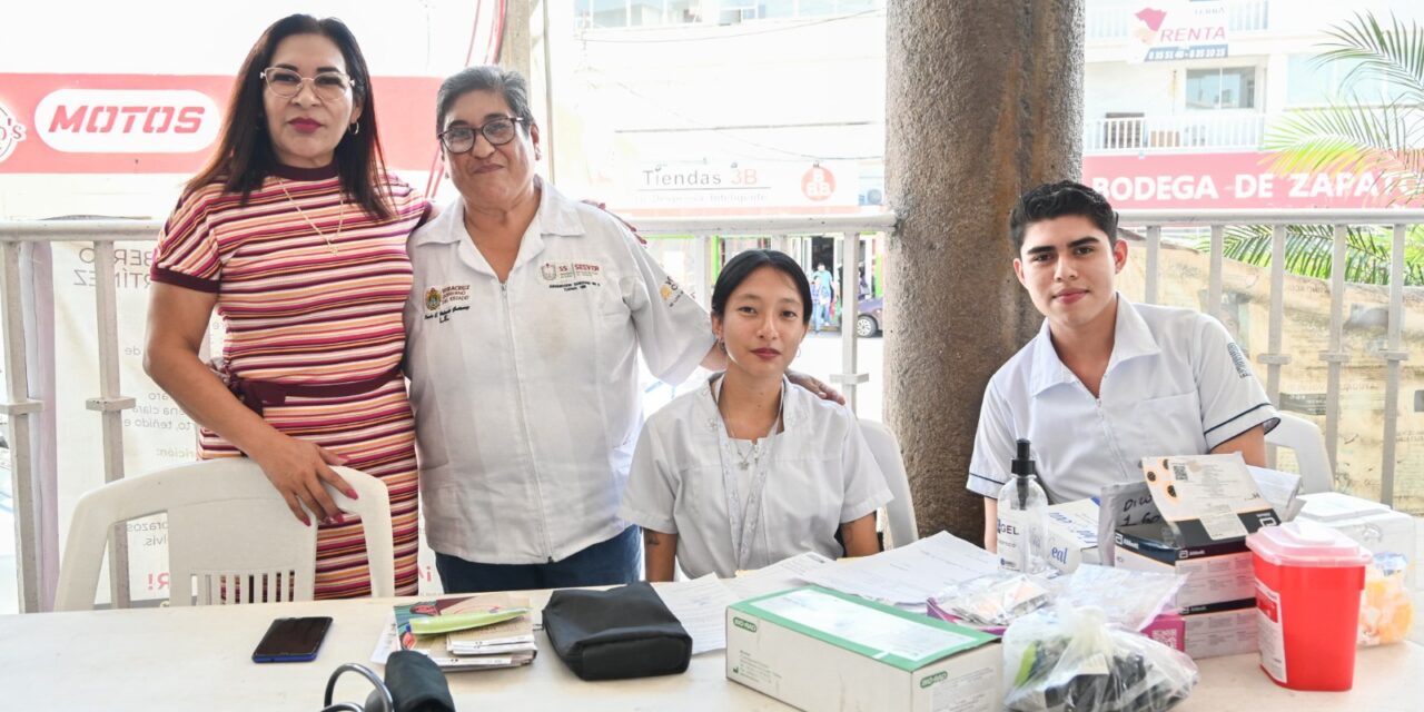 Tuxpan: Como cada jueves y con una importante participación se realizó la Jornada Multidiciplinaria en planta baja de presidencia municipal