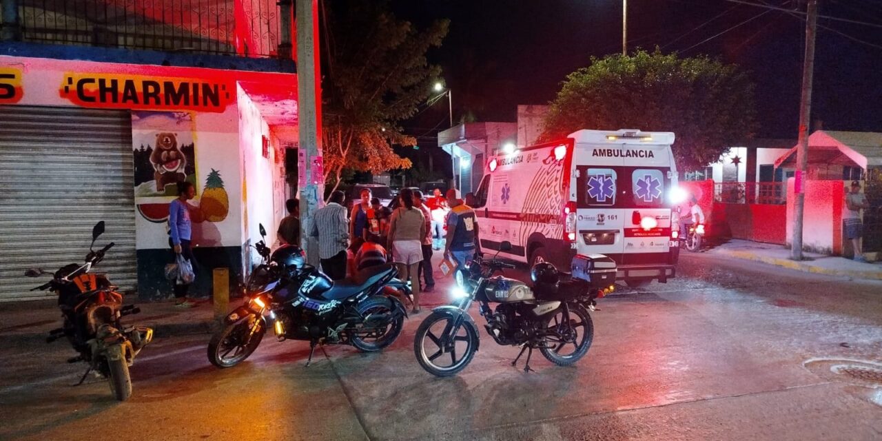 Colisión de motocicletas deja una mujer lesionada en Pánuco