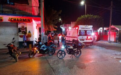 Colisión de motocicletas deja una mujer lesionada en Pánuco