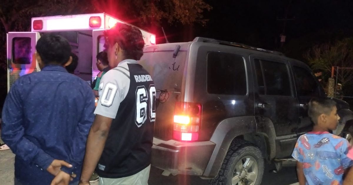 Álamo: Accidente en Pueblo Nuevo deja a motociclista lesionado