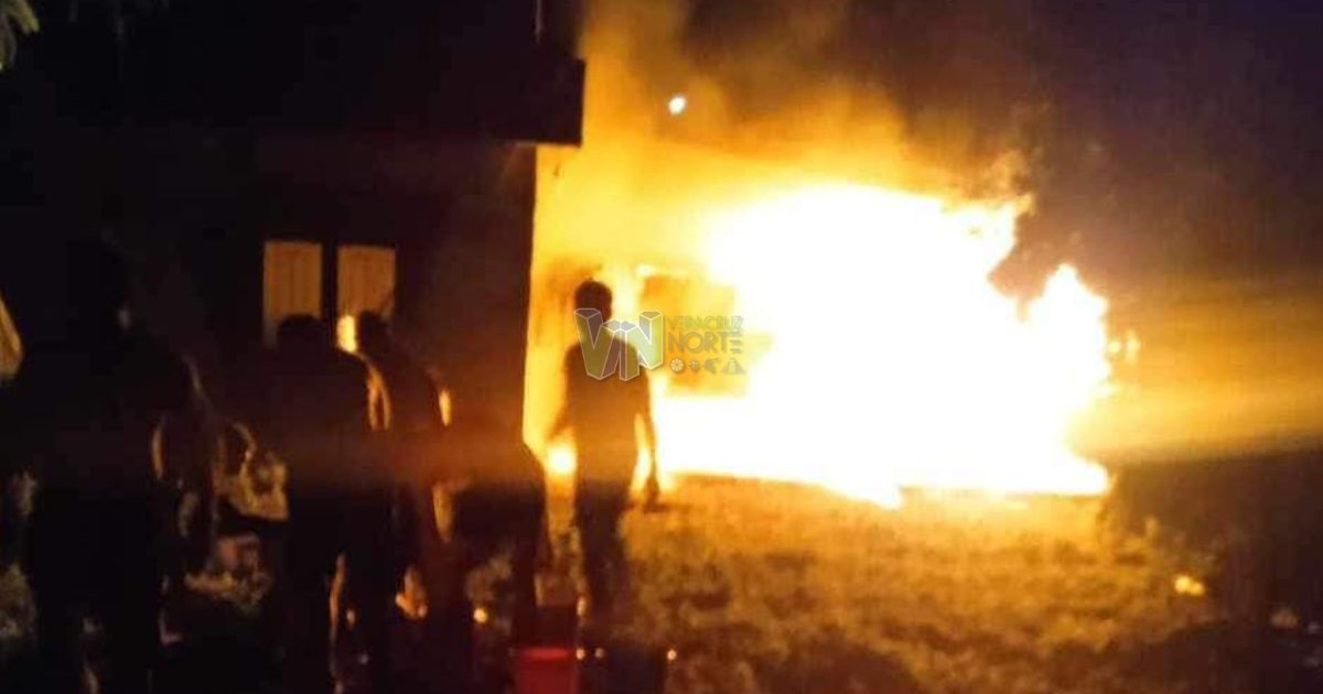 Se desata de nuevo el infierno en Álamo: incendio consume bodega en La Camelia