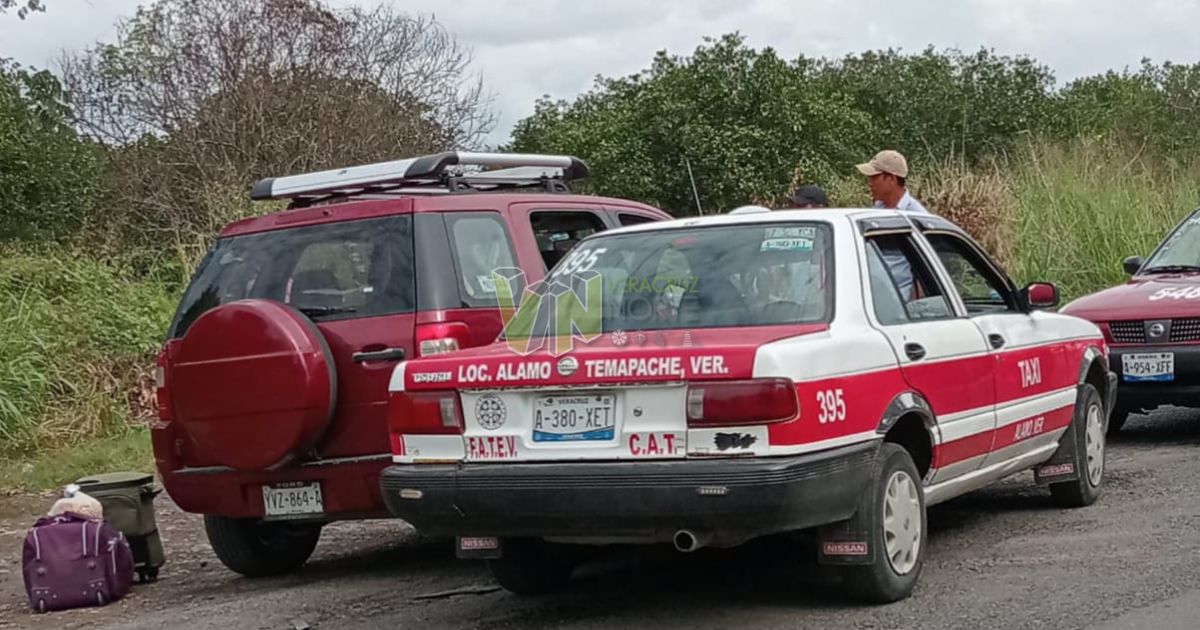 Choque en la carretera Álamo-Ixhuatlán de Madero deja sólo daños materiales